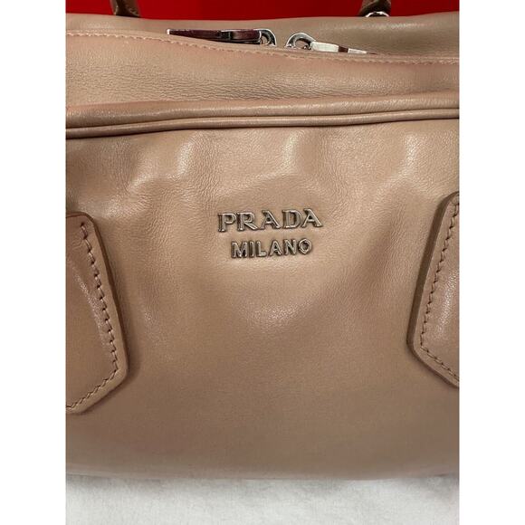 Prada Inside Bauletto Soft Taupe & Pink Calfskin Stylish Shoulder Crossbody Bag - Picture 2 of 16